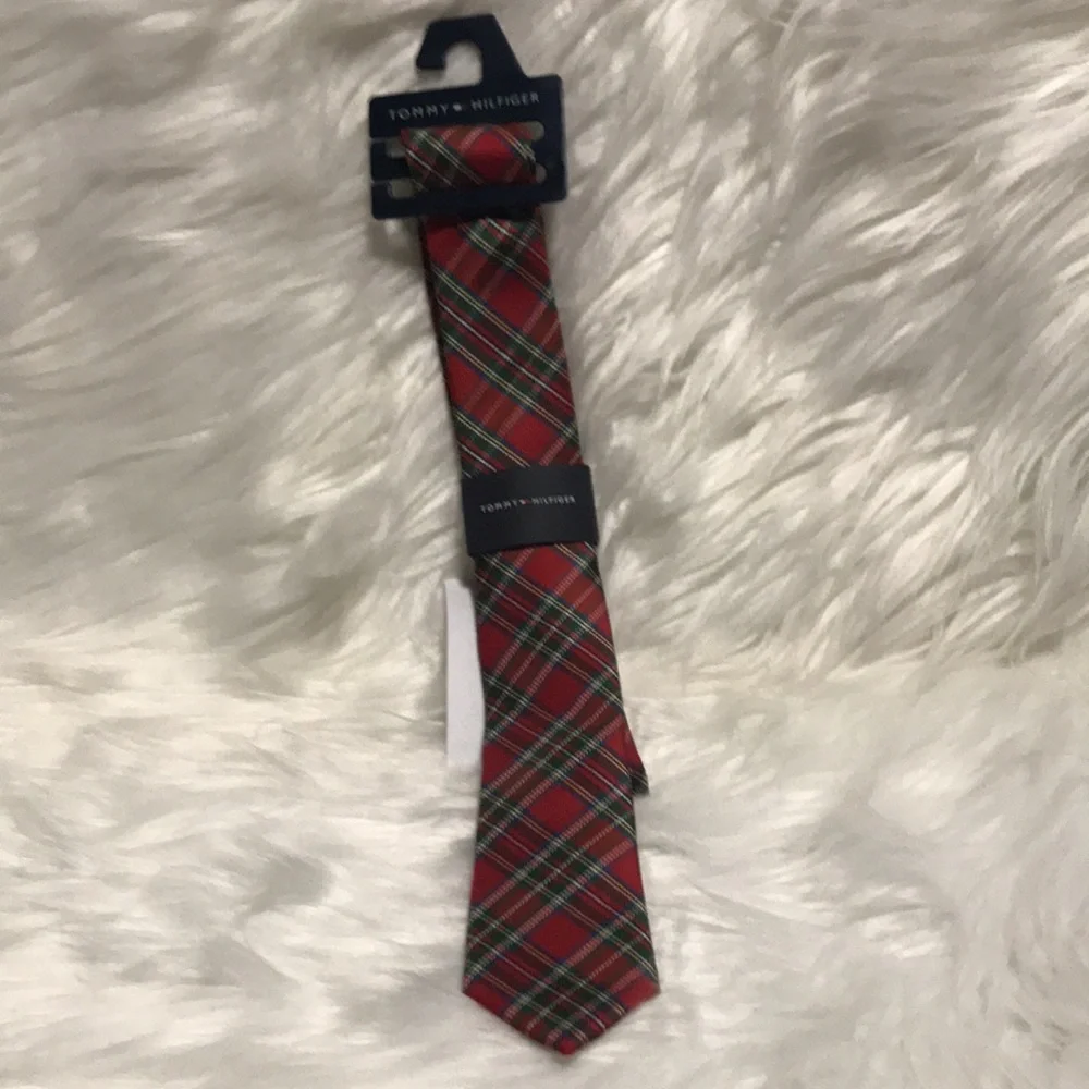 TOMMY HILFIGER Designer Boys Multicolor Plaid Tie NWT Holiday
